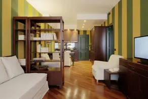 Camperio House Suites & Apartments - Image 4