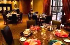 Royal Elephant Hotel & Conference Center - Image 5