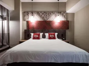 Hotel ibis Luoyang Railway Station - Image 3