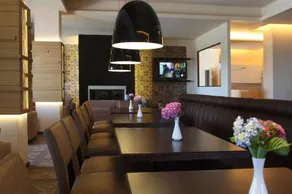 Theta Hotel - Image 4