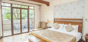 Xuhui Pebble Beach Boutique Resort Hotel - Image 5