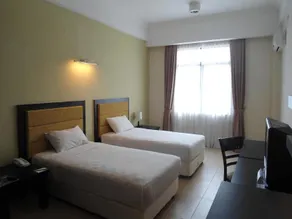 Pantai Puteri Hotel - Image 5
