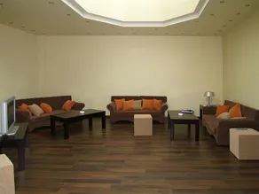 Sgouros - Image 4