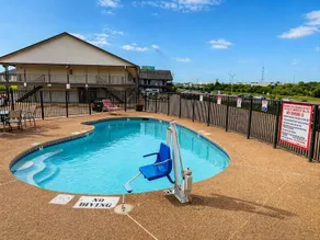 Spanish Trails Inn - Image 3