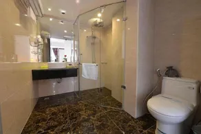 Golden Sun Suites Hotel - Image 4