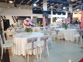 Hype Motorsports Hotel - Image 5