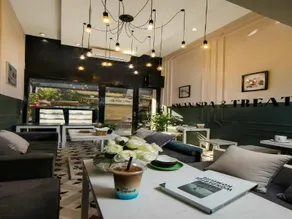 The Noble Swan Hotel & Spa - Image 3
