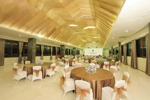 The Forest Resort Hotel - Image 4