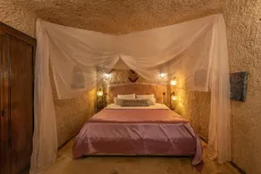Aurora Cave Hotel - Image 3