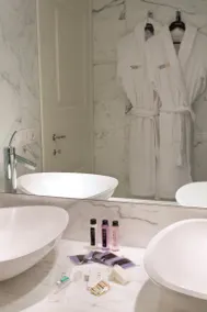 Platinhome - Suites di Via Ricasoli - Image 2