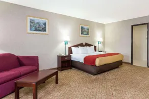 Baymont by Wyndham Cordele - Image 5