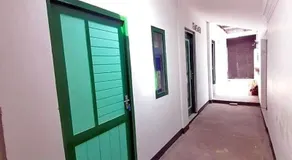 RedDoorz Syariah @ Ndalem Kembang Sore Yogyakarta - Image 5