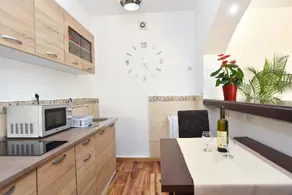 Raymond Apartments - Image 4