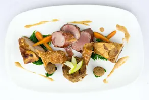 The George, Sure Hotel Collection by Best Western - Image 2