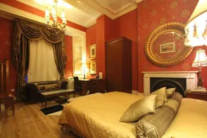 Opulence Central London - Image 4