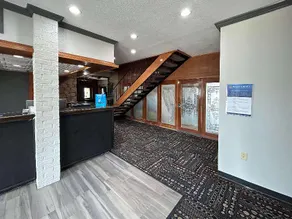 Raintree Inn - Image 3