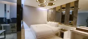 2Heaven Hotel - Image 4