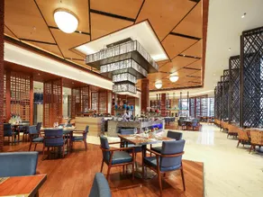 XIHU RESORT HOTEL - Image 3