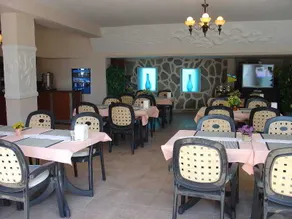 Oscar Seaside Hotel & Spa - Image 2