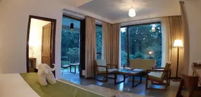 lebua Corbett - Image 4