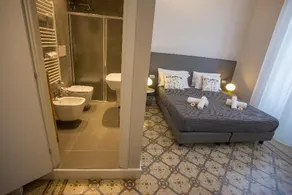 Re Vittorio de Luxe - Image 3