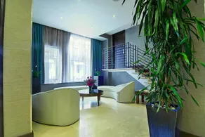 Park Grand London Kensington - Image 5
