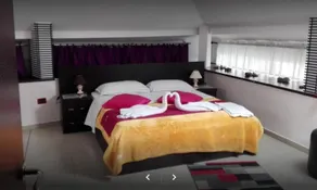 Jolly Hotel - Image 2