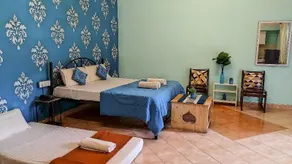 Hiline Beach Guest House - Image 5
