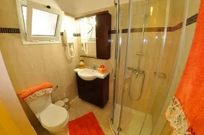Mazis Apartments - Image 3