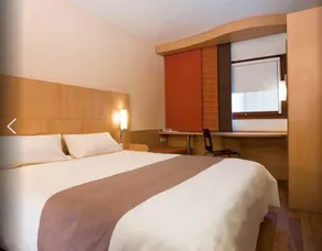Ibis Hotel (Chongqing Ranjiaba Metro Station) - Image 2