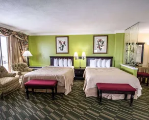 Quality Inn on the Beach - Image 4