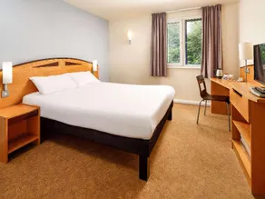 Ibis Preston North - Image 2