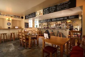 Dale Lodge Hotel - Image 3
