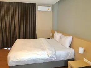 L2 Hotel - Image 3