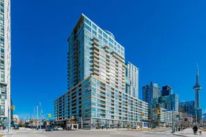 Luxury Waterfront City Place Condo - Image 1