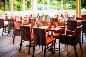 The Lodge At Perth Racecourse - Image 3