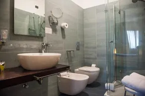 Hotel Il Portico - Image 2
