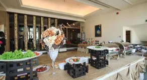 Den Long Do Hotel - Image 3