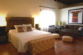 Hotel Boutique Casa Vieja - Image 2