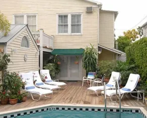 The Independent Inn - Image 3