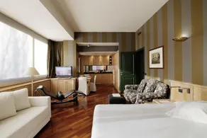 Camperio House Suites & Apartments - Image 5