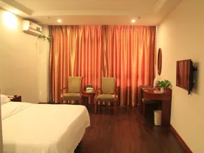 GreenTree Inn Express Hotel (Suzhou Zhangjiagang Jinfeng Town Xintiandi Branch) - Image 3