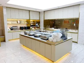 JI Hotel (Golden Triangle Market) - Image 2