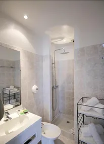 Hotel des 2 Nations - Image 2