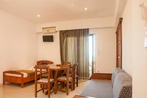 Ekavi Apartments - Image 2