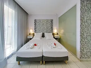 Sun Rise Hotel - Image 3