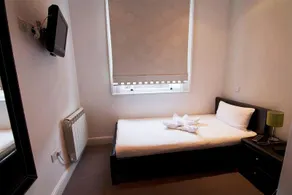 MStay Hotel 43 - Image 2