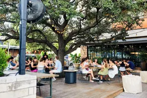 Sentral East Austin at 1614 E. Sixth - Image 3