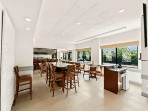 The Plaza On The Pike Hotel Atlantic City West by OYO Rooms - Image 4