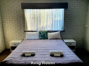 City Lights Motel - Image 2